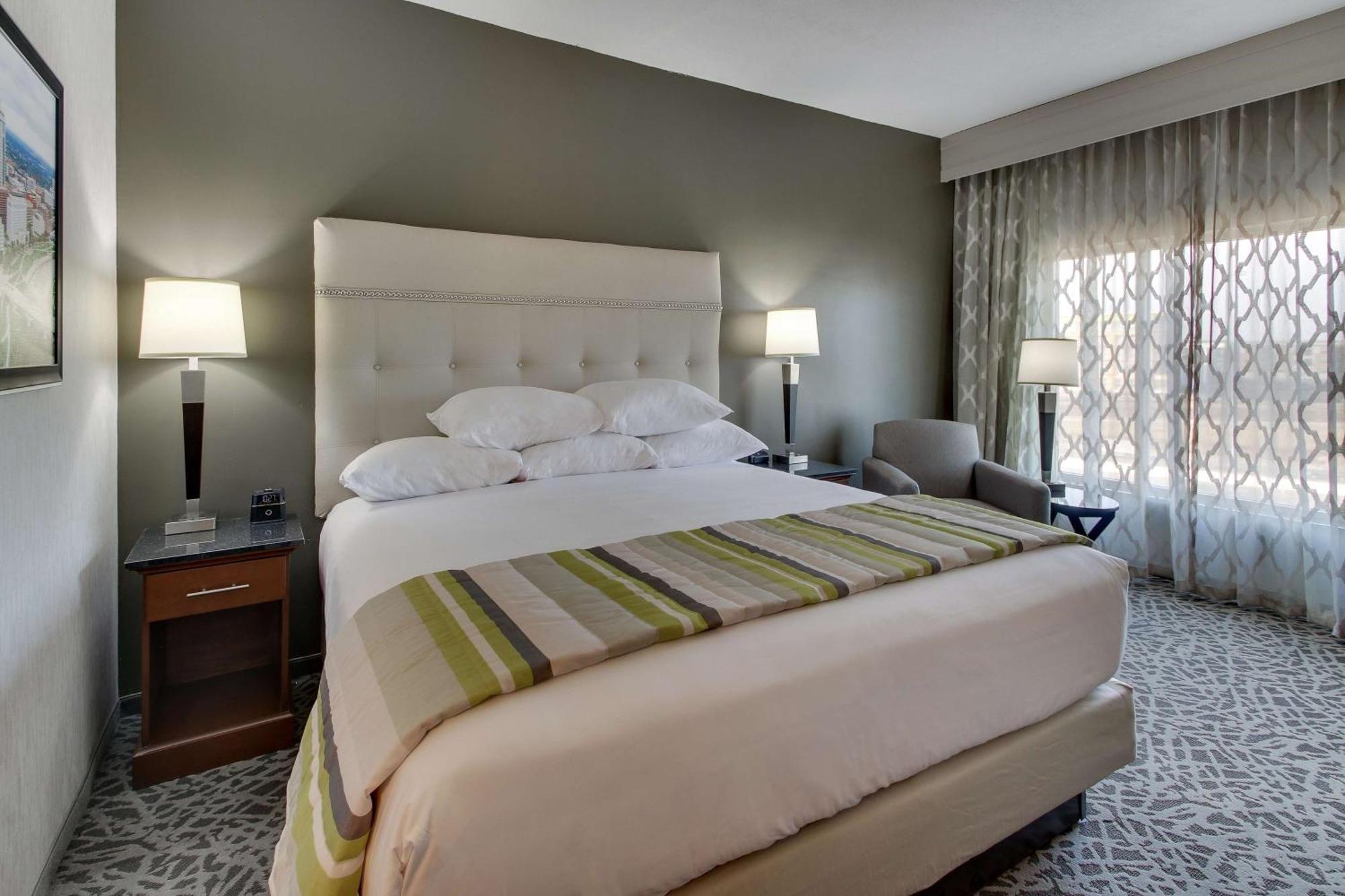 Drury Inn & Suites Columbus Polaris Exteriér fotografie